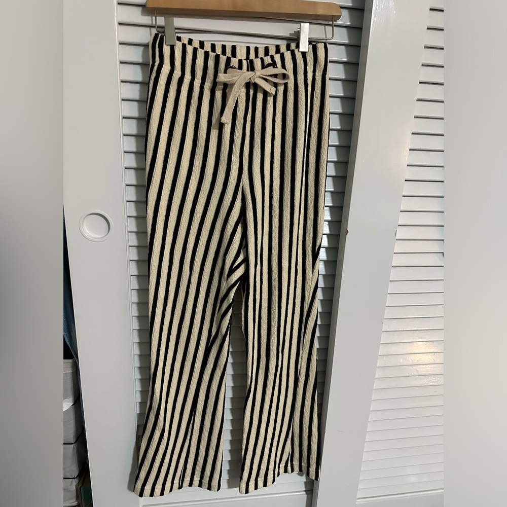 Luxxel comfy pants size small